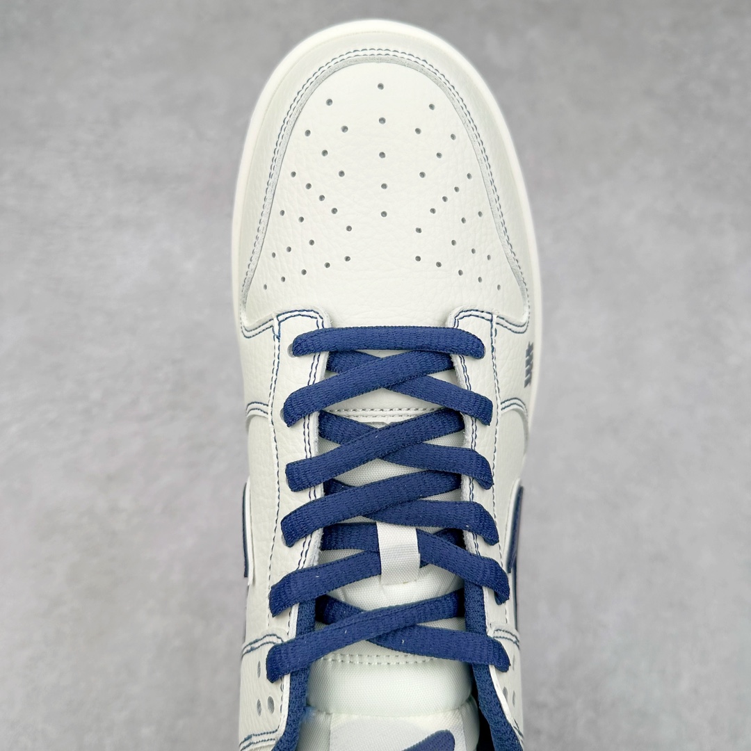 图片[4]-NK Dunk Low 定制配色 UN1697-611 大厂出品 极力推荐 原装头层材料 独家版型蒸餾加工帶來的是更好的视觉和脚感体验大厂纯原品质出货 清洁度 电绣工艺 皮料切割干净无任何毛边 细节完美 尺码：36 36.5 37.5 38 38.5 39 40 40.5 41 42 42.5 43 44 44.5 45 46 47.5-选品中心