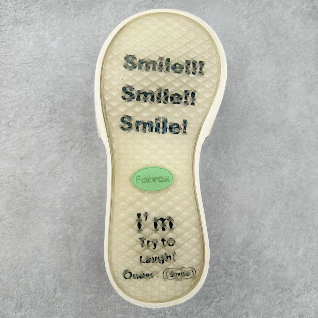 图片[9]-＃福利特价 Ouder 超级萌丑鞋 | 2023 ˢˢ 开口笑萌鞋 2023春夏新品 专柜新款大头开口笑帆布鞋系列～此品牌以丑萌膨胀设计风格备受关注，品牌旨在为当代男女打造年轻 潮流 时髦 不一样的美。新开口笑鞋面采用膨胀及宽体的设计语言，将鞋头与鞋身打造成极为夸张的宽体结构。兼具搭配与潮流属性随意穿搭 🔥 ♺鞋面 ：原版进口太空莫尼卡帆布 ♺内里 ：高密度透气网料 ♺垫脚 ：高密度透气网 ♺大底 ：原版开模轻发泡大底3cm ♺码数 ：35-40-选品中心