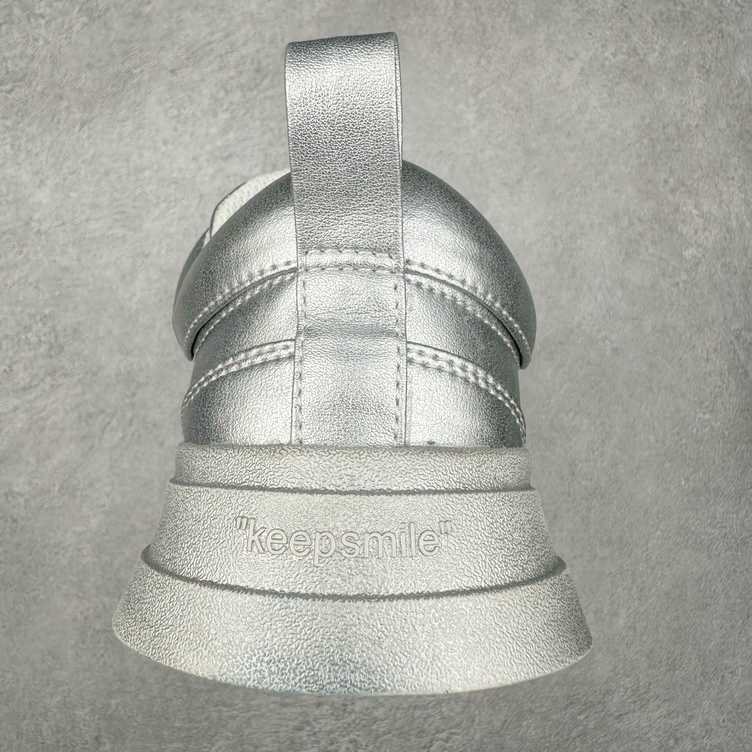 图片[8]-＃福利特价 Ouder 超级萌丑鞋 | 2023 ˢˢ 开口笑萌鞋 2023春夏新品 专柜新款大头开口笑帆布鞋系列～此品牌以丑萌膨胀设计风格备受关注，品牌旨在为当代男女打造年轻 潮流 时髦 不一样的美。新开口笑鞋面采用膨胀及宽体的设计语言，将鞋头与鞋身打造成极为夸张的宽体结构。兼具搭配与潮流属性随意穿搭 🔥 ♺鞋面 ：原版进口太空莫尼卡帆布 ♺内里 ：高密度透气网料 ♺垫脚 ：高密度透气网 ♺大底 ：原版开模轻发泡大底3cm ♺码数 ：35-40-选品中心