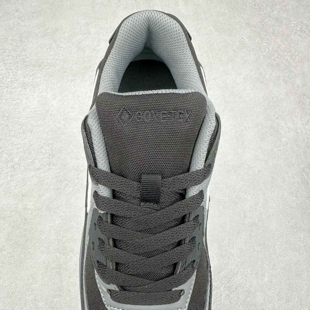 图片[5]-＃MX版 NK Air MAX 90 气垫复古减震跑步鞋 FD5810-002 经典重温 独家陆续补货 外单专供大厂出品 品质稳定 一百余色 终端操作 Air Max 90于1990年推出 来自Air Max系列 在Air Max 1的基础上改进而得 增加了气垫面积 外型上也更为流线 最特別的就是加入了菱纹塑胶嵌板 为Air Max 90增添了许多潮流气息 皮革鞋面 造就出色耐穿性和支撑力 Max Air缓震配置搭配泡棉中底 令Air Max 90轻盈而舒适 华夫格橡胶外底 铸就Air Max 90非凡的抓地力 而Air Max 90不仅是一双跑鞋 它成功跨越了时间的演进 成为了球鞋文化与潮流圈中最熟为人知的鞋款之一 尺码：36 36.5 37.5 38 38.5 39 40 40.5 41 42 42.5 43 44 44.5 45-选品中心