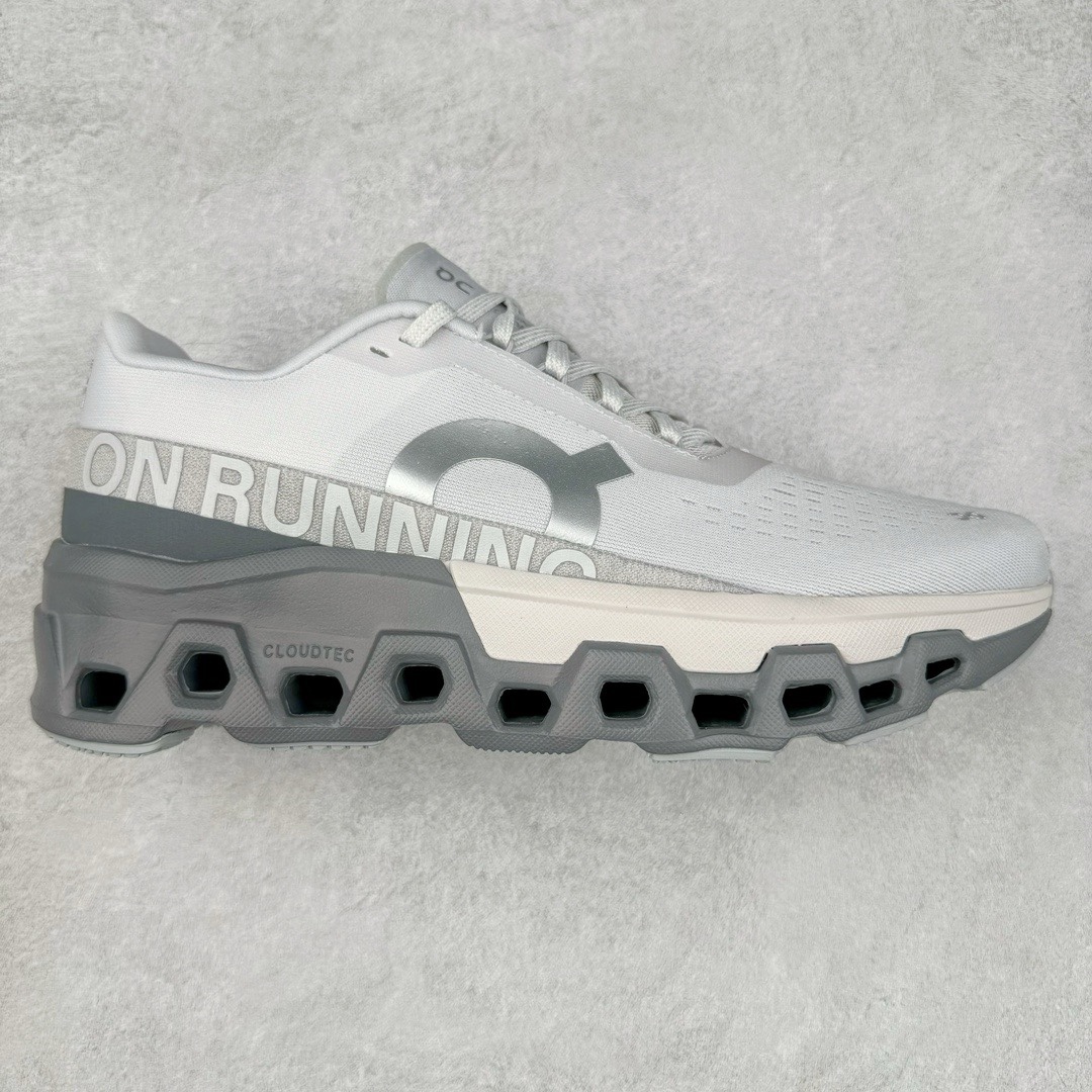 ＃GX On Cloudmonster 2 昂跑减震生活休闲鞋 此运动品牌 开创于2010年 缓震着陆、强效回弹、轻柔质感的设计构思始终是ON研制关键 与此同时基于“为全球提供革新性的跑步感受”信念 陆续推出了多款跑鞋及其以专业运动人体跑步工程学为设计关键的功能性跑步服饰设备 让跑者不费力气地畅快畅跑 尺码：36 36.5 37.5 38 38.5 39 40 40.5 41 42 42.5 43 44 44.5 45-选品中心