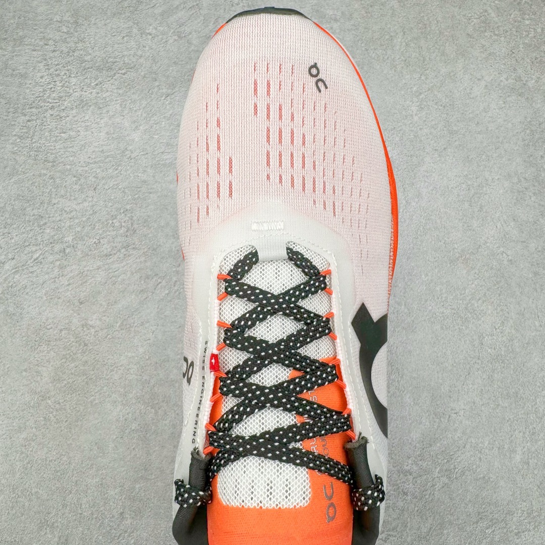 图片[4]-＃GX On Cloudmonster 2 昂跑减震生活休闲鞋 此运动品牌 开创于2010年 缓震着陆、强效回弹、轻柔质感的设计构思始终是ON研制关键 与此同时基于“为全球提供革新性的跑步感受”信念 陆续推出了多款跑鞋及其以专业运动人体跑步工程学为设计关键的功能性跑步服饰设备 让跑者不费力气地畅快畅跑 尺码：36 36.5 37.5 38 38.5 39 40 40.5 41 42 42.5 43 44 44.5 45-选品中心