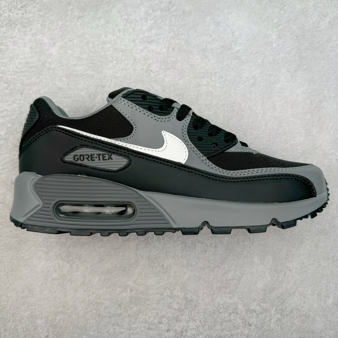 ＃MX版 NK Air MAX 90 气垫复古减震跑步鞋 FD5810-002 经典重温 独家陆续补货 外单专供大厂出品 品质稳定 一百余色 终端操作 Air Max 90于1990年推出 来自Air Max系列 在Air Max 1的基础上改进而得 增加了气垫面积 外型上也更为流线 最特別的就是加入了菱纹塑胶嵌板 为Air Max 90增添了许多潮流气息 皮革鞋面 造就出色耐穿性和支撑力 Max Air缓震配置搭配泡棉中底 令Air Max 90轻盈而舒适 华夫格橡胶外底 铸就Air Max 90非凡的抓地力 而Air Max 90不仅是一双跑鞋 它成功跨越了时间的演进 成为了球鞋文化与潮流圈中最熟为人知的鞋款之一 尺码：36 36.5 37.5 38 38.5 39 40 40.5 41 42 42.5 43 44 44.5 45-选品中心