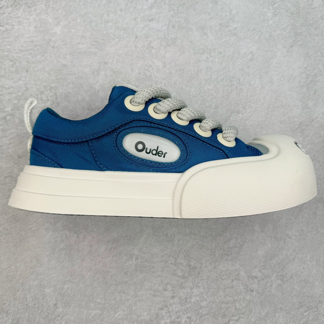 ＃福利特价 Ouder 超级萌丑鞋 | 2023 ˢˢ 开口笑萌鞋 2023春夏新品 专柜新款大头开口笑帆布鞋系列～此品牌以丑萌膨胀设计风格备受关注，品牌旨在为当代男女打造年轻 潮流 时髦 不一样的美。新开口笑鞋面采用膨胀及宽体的设计语言，将鞋头与鞋身打造成极为夸张的宽体结构。兼具搭配与潮流属性随意穿搭 🔥 ♺鞋面 ：原版进口太空莫尼卡帆布 ♺内里 ：高密度透气网料 ♺垫脚 ：高密度透气网 ♺大底 ：原版开模轻发泡大底3cm ♺码数 ：35-40-选品中心