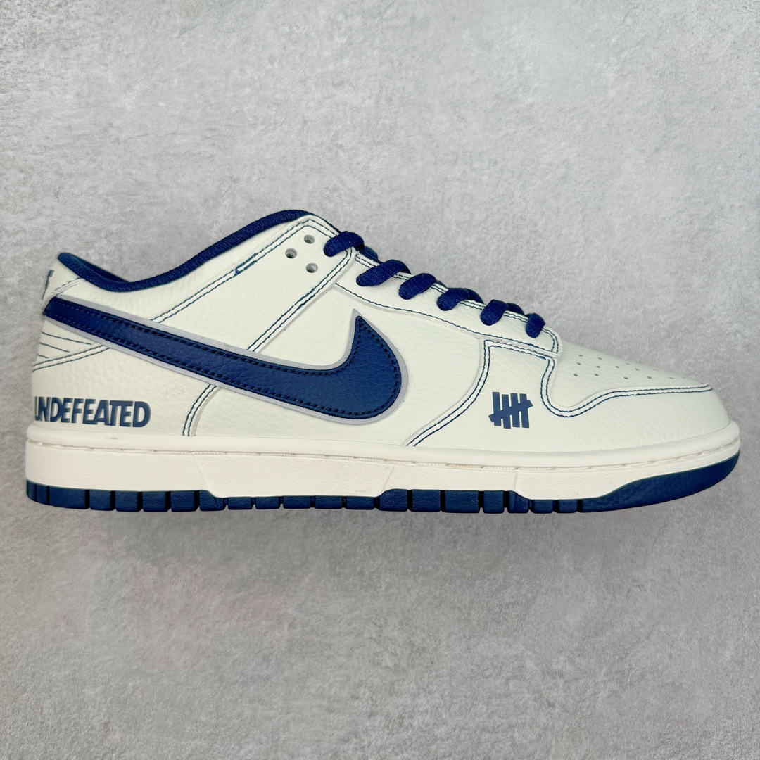 NK Dunk Low 定制配色 UN1697-611 大厂出品 极力推荐 原装头层材料 独家版型蒸餾加工帶來的是更好的视觉和脚感体验大厂纯原品质出货 清洁度 电绣工艺 皮料切割干净无任何毛边 细节完美 尺码：36 36.5 37.5 38 38.5 39 40 40.5 41 42 42.5 43 44 44.5 45 46 47.5-选品中心