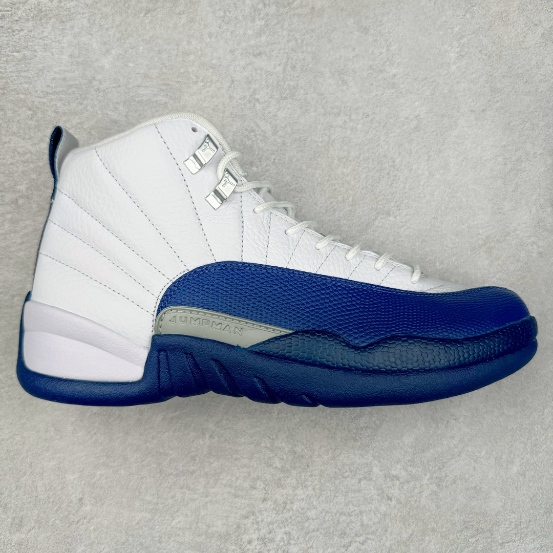 ＃SZ纯原 Air Jordan AJ12 Retro 法国蓝 货号：130690-113 外贸特供批次 原楦原档案数据开模打造 原汁原味12代鞋型 进口原厂皮料 原厂碳板 原装材料 原厂定制金属扣 原厂电绣 支持与公司货全方位对比 只服务于5%懂鞋的高端客户 发国外可支持各种retail商店充正寄售 尺码：40 40.5 41 42 42.5 43 44 44.5 45 45.5 46 47.5 48.5-选品中心