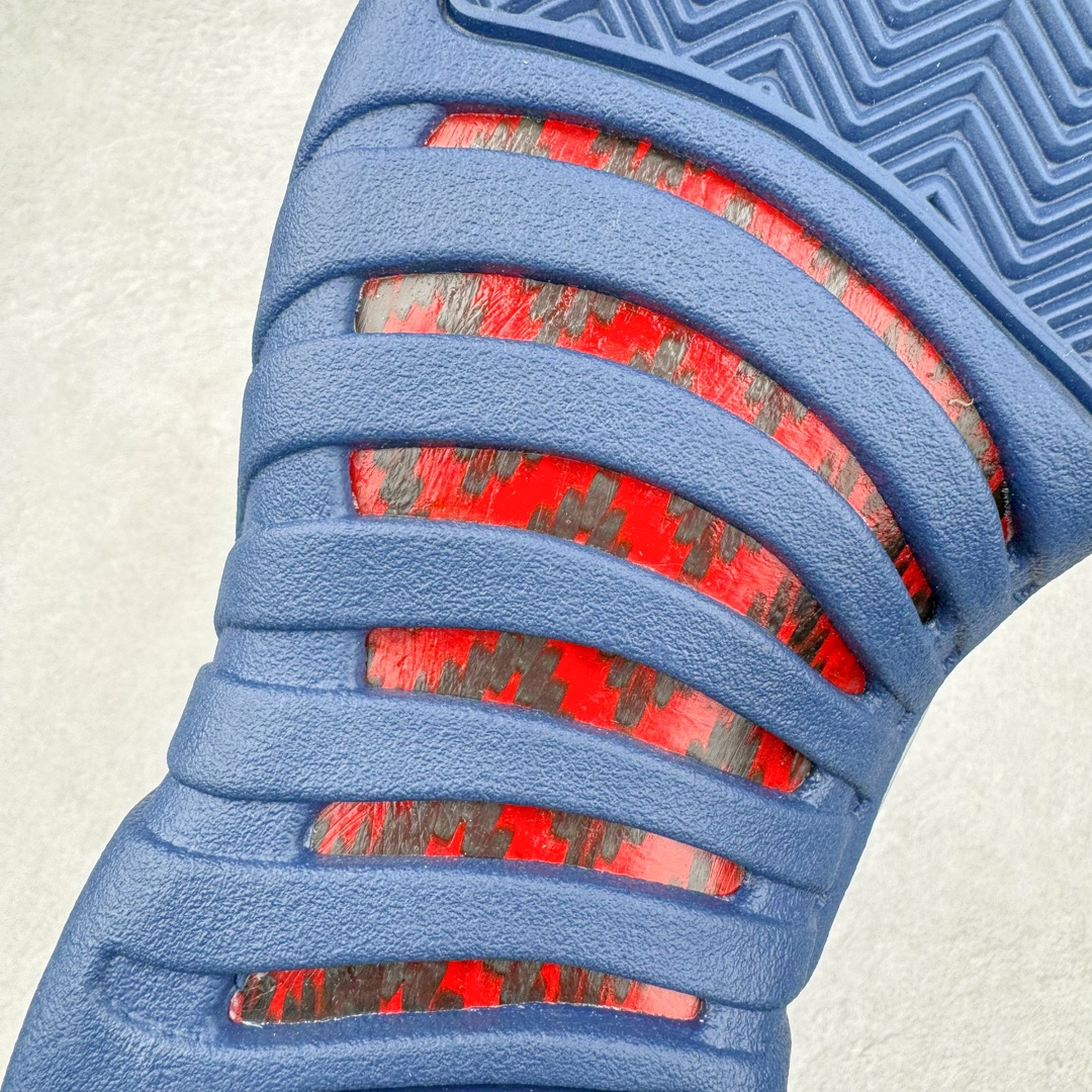 图片[22]-＃SZ纯原 Air Jordan AJ12 Retro 法国蓝 货号：130690-113 外贸特供批次 原楦原档案数据开模打造 原汁原味12代鞋型 进口原厂皮料 原厂碳板 原装材料 原厂定制金属扣 原厂电绣 支持与公司货全方位对比 只服务于5%懂鞋的高端客户 发国外可支持各种retail商店充正寄售 尺码：40 40.5 41 42 42.5 43 44 44.5 45 45.5 46 47.5 48.5-选品中心