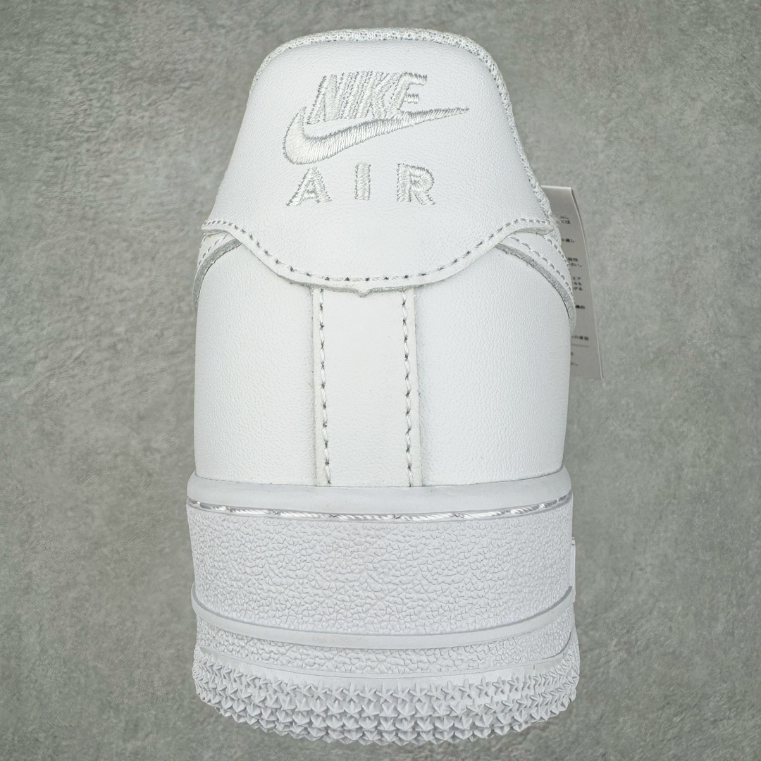 图片[8]-＃跑量神器 黑牌版本 NK Air Force 1 07 空军一号经典低帮板鞋 全白315122-111 全网最具性价比版本没有之一 2022全新楦头鞋型 鱼鳞大底 历时开发三个月 清洁度完美 二维码鞋标 内置芯片及solo气垫 大底高度及其弧度依照正品 钢印 logo刺绣 鞋口弧度 鞋头长度 鞋面冲孔 鞋垫背胶及钢印 完美鞋型对比正品 每一处都是细节满满 尺码：35.5 36 36.5 37.5 38 38.5 39 40 40.5 41 42 42.5 43 44 44.5 45-选品中心