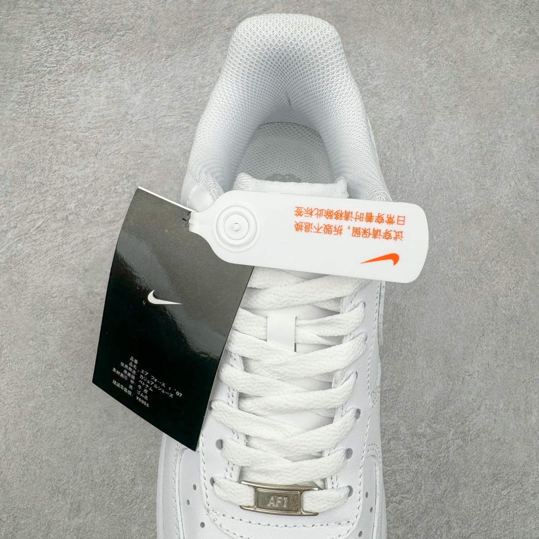 图片[5]-＃跑量神器 黑牌版本 NK Air Force 1 07 空军一号经典低帮板鞋 全白315122-111 全网最具性价比版本没有之一 2022全新楦头鞋型 鱼鳞大底 历时开发三个月 清洁度完美 二维码鞋标 内置芯片及solo气垫 大底高度及其弧度依照正品 钢印 logo刺绣 鞋口弧度 鞋头长度 鞋面冲孔 鞋垫背胶及钢印 完美鞋型对比正品 每一处都是细节满满 尺码：35.5 36 36.5 37.5 38 38.5 39 40 40.5 41 42 42.5 43 44 44.5 45-选品中心
