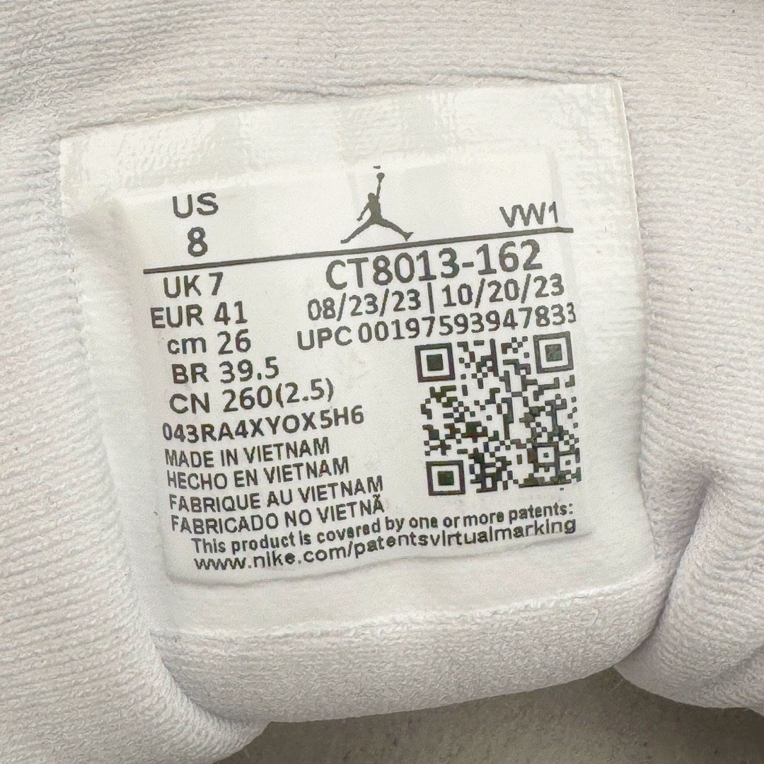 图片[18]-＃SZ纯原 Air Jordan AJ12 Retro 白黑红 货号：CT8013-162 外贸特供批次 原楦原档案数据开模打造 原汁原味12代鞋型 进口原厂皮料 原厂碳板 原装材料 原厂定制金属扣 原厂电绣 支持与公司货全方位对比 只服务于5%懂鞋的高端客户 发国外可支持各种retail商店充正寄售 尺码：40 40.5 41 42 42.5 43 44 44.5 45 45.5 46 47.5 48.5-选品中心