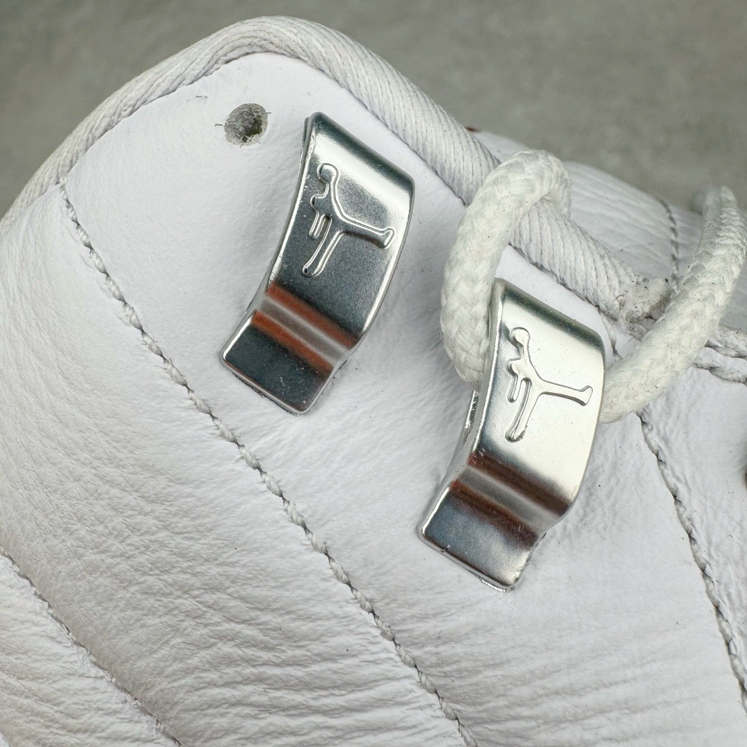 图片[15]-＃SZ纯原 Air Jordan AJ12 Retro 白黑红 货号：CT8013-162 外贸特供批次 原楦原档案数据开模打造 原汁原味12代鞋型 进口原厂皮料 原厂碳板 原装材料 原厂定制金属扣 原厂电绣 支持与公司货全方位对比 只服务于5%懂鞋的高端客户 发国外可支持各种retail商店充正寄售 尺码：40 40.5 41 42 42.5 43 44 44.5 45 45.5 46 47.5 48.5-选品中心