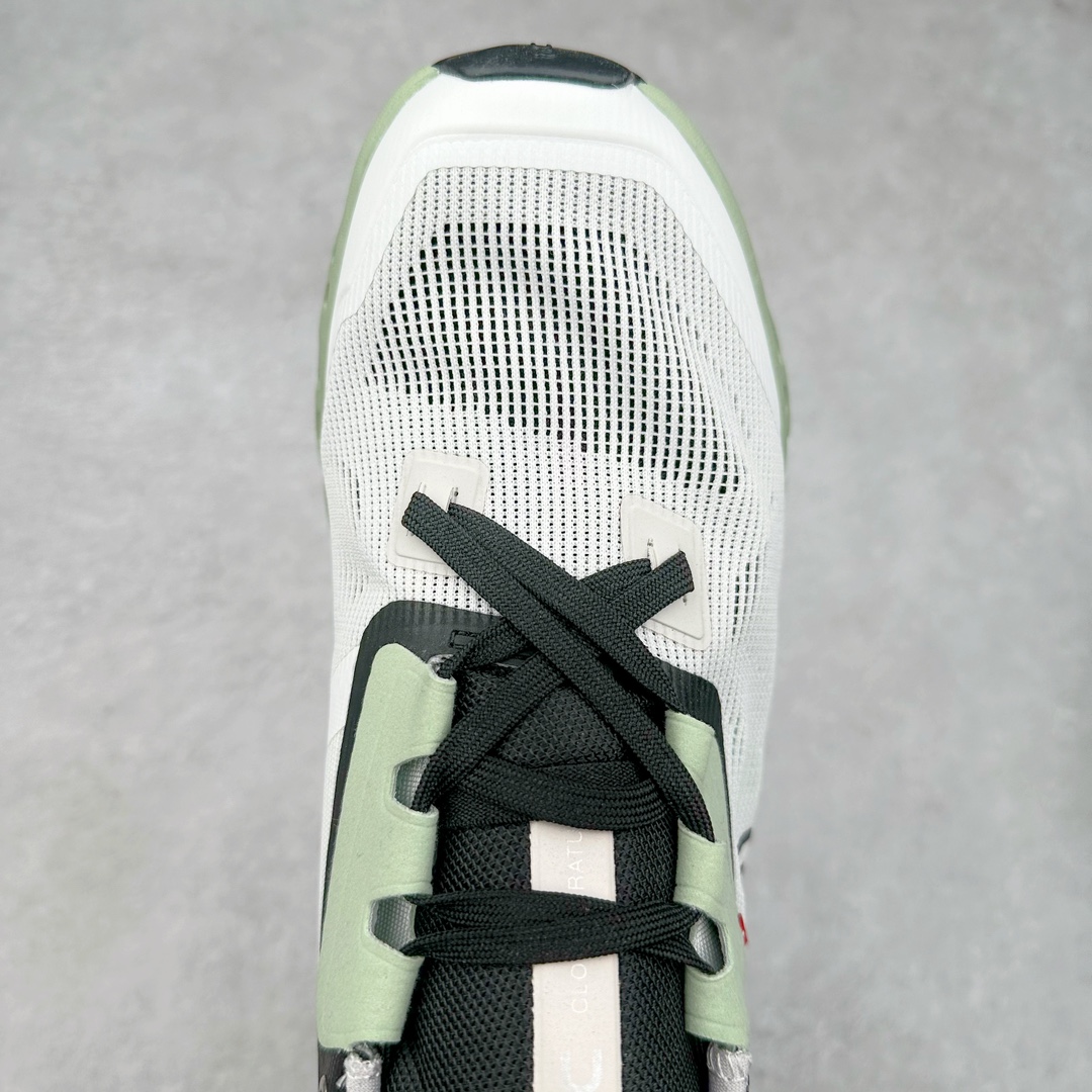 图片[4]-＃GX On Cloudmonster 2 昂跑减震生活休闲鞋 此运动品牌 开创于2010年 缓震着陆、强效回弹、轻柔质感的设计构思始终是ON研制关键 与此同时基于“为全球提供革新性的跑步感受”信念 陆续推出了多款跑鞋及其以专业运动人体跑步工程学为设计关键的功能性跑步服饰设备 让跑者不费力气地畅快畅跑 尺码：36 36.5 37.5 38 38.5 39 40 40.5 41 42 42.5 43 44 44.5 45-选品中心