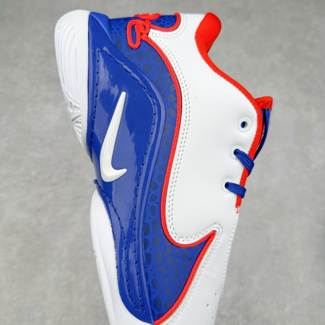 图片[6]-NK LeBron XXII 詹姆斯22代签名实战篮球鞋 FZ1095-103 采用全新中足鞋鞍翼结构，作为护栏保护的同时提供自然的控制感和稳定性，令下一代运动员能够自信锁定、起跳并突破极限。该鞋款中底还采用了Cushlon 2.0泡绵，以提升每一步的舒适感受，同时后掌与前掌的Air Zoom技术确保强劲的推进力和柔软的落地感。低帮设计助力运动员保持场地感，在维持控制的同时能够毫无拘束地移动。外底，包括抓地区域，专为支持关键动作而设计，例如勒布朗的试探步、反向转身、起跳和后撤步。LeBron XXII融合了性能与奢华，采用优质材料、高性能结构和精致细节，旨在满足从硬木球场到好莱坞聚光灯下多种场地与场景的需求。勒布朗的个人风格贯穿整双鞋款，从受其设计影响获得启发的大胆、颠覆性配色，到融入后跟的个人签名，赋予鞋款独特又极具个人特色的质感。尺码：40 40.5 41 42 42.5 43 44 44.5 45 46-选品中心