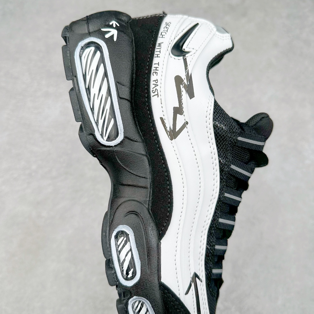 图片[6]-＃MX版 NK Air Max 95 复古减震气垫跑鞋 经典重温 DX4615-100 外单专供大厂出品 品质稳定 一百余色 终端操作 鞋款设计灵感源于人体构造 中底设计基于人体的脊柱构造 是整体设计的核心 尼龙孔眼代表了肋骨 而分层式面板和网眼象征着肌肉纤维和肉体组织 Air Max 95采用了两个独立的吹塑成型的Air-Sole单元 并首次在前掌使用可视化气垫设计 Swoosh logo夜当作一个 点符号放在了鞋子的后帮位置 20年的发展让 AIR MAX 95有了不同的故事 20年后再度面向世人的时候 焕然一新的面貌 让人有了另外一种清新脱俗的感觉 尺码：39 40 40.5 41 42 42.5 43 44 44.5 45 46 47.5 48-选品中心