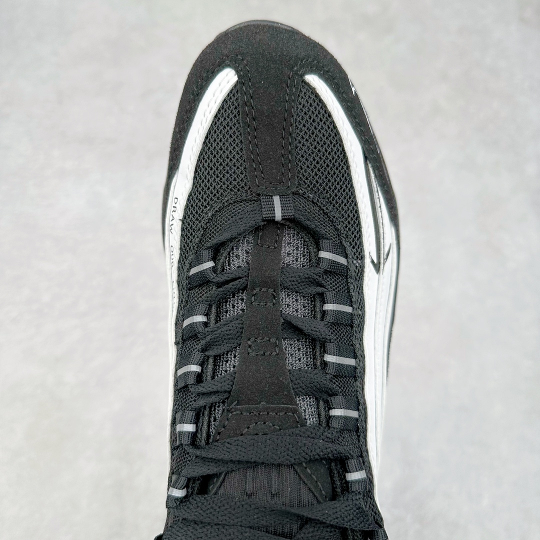 图片[4]-＃MX版 NK Air Max 95 复古减震气垫跑鞋 经典重温 DX4615-100 外单专供大厂出品 品质稳定 一百余色 终端操作 鞋款设计灵感源于人体构造 中底设计基于人体的脊柱构造 是整体设计的核心 尼龙孔眼代表了肋骨 而分层式面板和网眼象征着肌肉纤维和肉体组织 Air Max 95采用了两个独立的吹塑成型的Air-Sole单元 并首次在前掌使用可视化气垫设计 Swoosh logo夜当作一个 点符号放在了鞋子的后帮位置 20年的发展让 AIR MAX 95有了不同的故事 20年后再度面向世人的时候 焕然一新的面貌 让人有了另外一种清新脱俗的感觉 尺码：39 40 40.5 41 42 42.5 43 44 44.5 45 46 47.5 48-选品中心