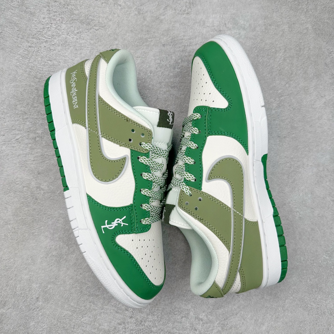 图片[3]-NK Dunk Low 定制配色 GF2409-170 大厂出品 极力推荐 原装头层材料 独家版型蒸餾加工帶來的是更好的视觉和脚感体验大厂纯原品质出货 清洁度 电绣工艺 皮料切割干净无任何毛边 细节完美 尺码：36 36.5 37.5 38 38.5 39 40 40.5 41 42 42.5 43 44 44.5 45 46 47.5-选品中心