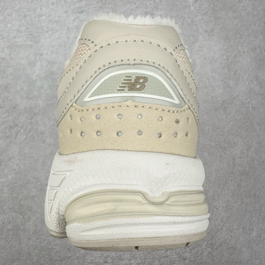 图片[8]-New Balance NB2002 童鞋系列 ▪️正确皮料质感细节完美还原 ▪️原织唛 原标 业内顶级配套 ▪️历时两个月匠心打造 独立私人底模 ▪️原厂数据开发亲子款一脚蹬 ▪️MD底软度多次调教 ▪️最大限度还原zp 透气性极佳 ▪️原材otholite鞋垫 厚度密度市场顶级水平 ▪️成人鞋的开发态度与标准 ▪️打破市面童鞋无好货的行业格局 ▪️只为呵护每一双宝宝的脚 尺码：26=155mm 27.5=161mm 28=168mm 28.5=175mm 30=181mm 31=188mm 32.5=195mm 33.5=201mm 34.5=208mm 35=215mm （手工测量误差±1mm）-选品中心