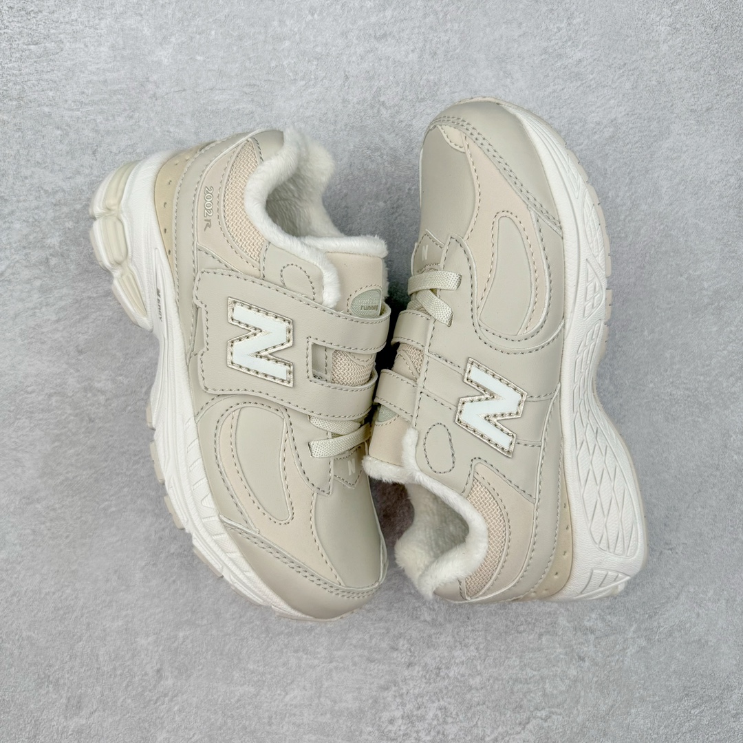 图片[3]-New Balance NB2002 童鞋系列 ▪️正确皮料质感细节完美还原 ▪️原织唛 原标 业内顶级配套 ▪️历时两个月匠心打造 独立私人底模 ▪️原厂数据开发亲子款一脚蹬 ▪️MD底软度多次调教 ▪️最大限度还原zp 透气性极佳 ▪️原材otholite鞋垫 厚度密度市场顶级水平 ▪️成人鞋的开发态度与标准 ▪️打破市面童鞋无好货的行业格局 ▪️只为呵护每一双宝宝的脚 尺码：26=155mm 27.5=161mm 28=168mm 28.5=175mm 30=181mm 31=188mm 32.5=195mm 33.5=201mm 34.5=208mm 35=215mm （手工测量误差±1mm）-选品中心