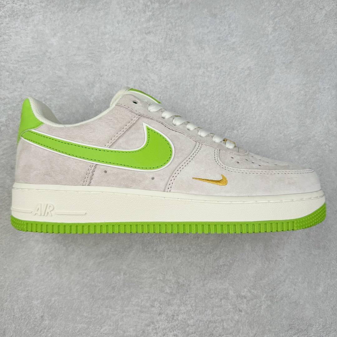 NK Air Force 1´07 Low 空军一号低帮百搭休闲运动板鞋 KK5626-320 柔软、弹性十足的缓震性能和出色的中底设计 横跨复古与现代的外型结合 造就出风靡全球 三十多年的Force 1 直到今天还深受青睐 尺码：36 36.5 37.5 38 38.5 39 40 40.5 41 42 42.5 43 44 44.5 45-选品中心