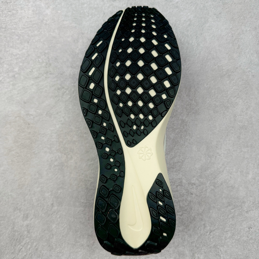 图片[9]-＃TG纯原 NK Zoom Pegasus 飞马41代马拉松系列网面透气缓震疾速跑鞋 HM3703-161 拥有 Zoom Air 一如既往的稳定感和流畅感 鞋面采用工程网眼设计 为特定高热区域营造出色透气性 进一步增加鞋面的穿孔数量 让足部能够快速散热 中足搭配 Flywire 飞线 在高速运动时营造舒适稳定的贴合感 内置Zoon气垫加持 动力十足 尺码：36 36.5 37.5 38 38.5 39 40 40.5 41 42 42.5 43 44 44.5 45-选品中心