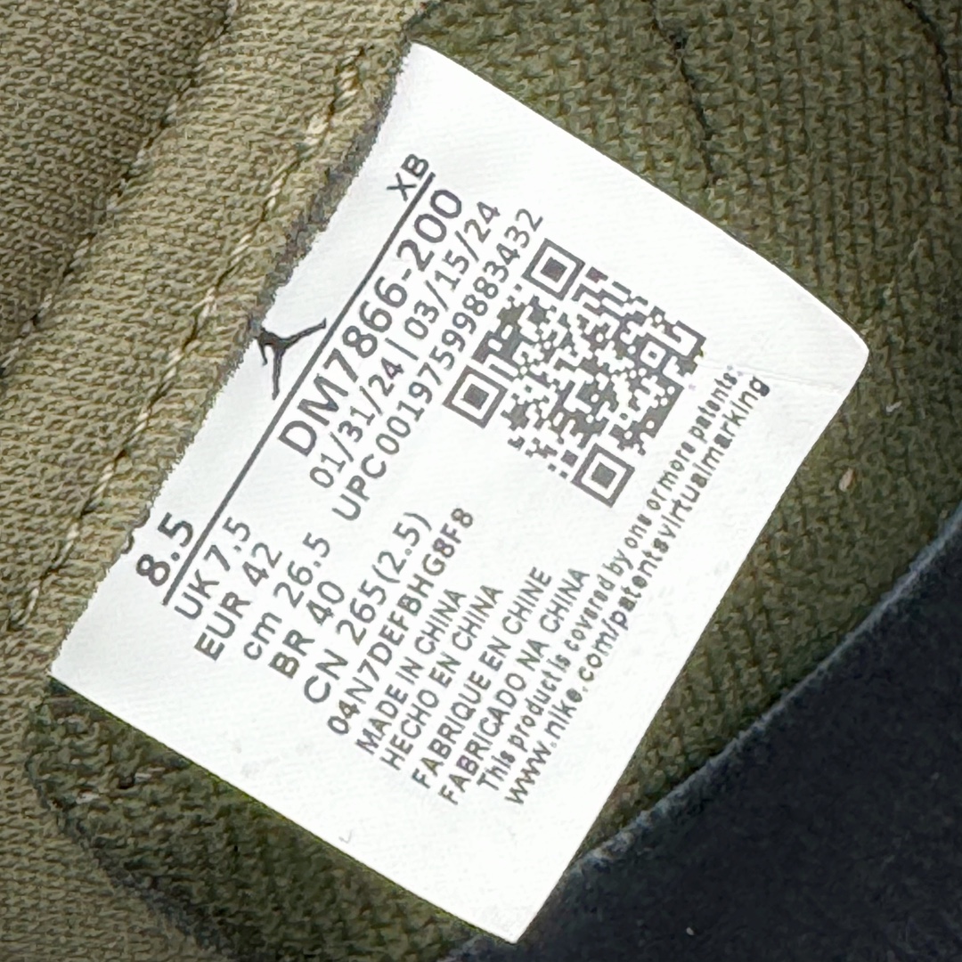 图片[16]-＃LJ渠道版 Travis Scott x Air Jordan AJ1 Low OG SP TS联名倒钩8.0低帮 白橄榄绿 DM7866-200 原盒原配 原厂拉帮工艺 针距密度一致 全新升级网板中底 原楦原纸板开发 后跟弧度收口自然不对折 极致一眼正品既视感 原厂皮料 进口玻璃冲刀皮料裁剪零毛边 承诺百分百一致原鞋 全鞋电脑针车工艺 鞋面清洁度最高QC检验标准 控制溢胶 原厂电绣工艺 鞋标鞋盒、防尘纸 均采购来自原厂 尺码：36 36.5 37.5 38 38.5 39 40 40.5 41 42 42.5 43 44 44.5 45 46 47.5-选品中心