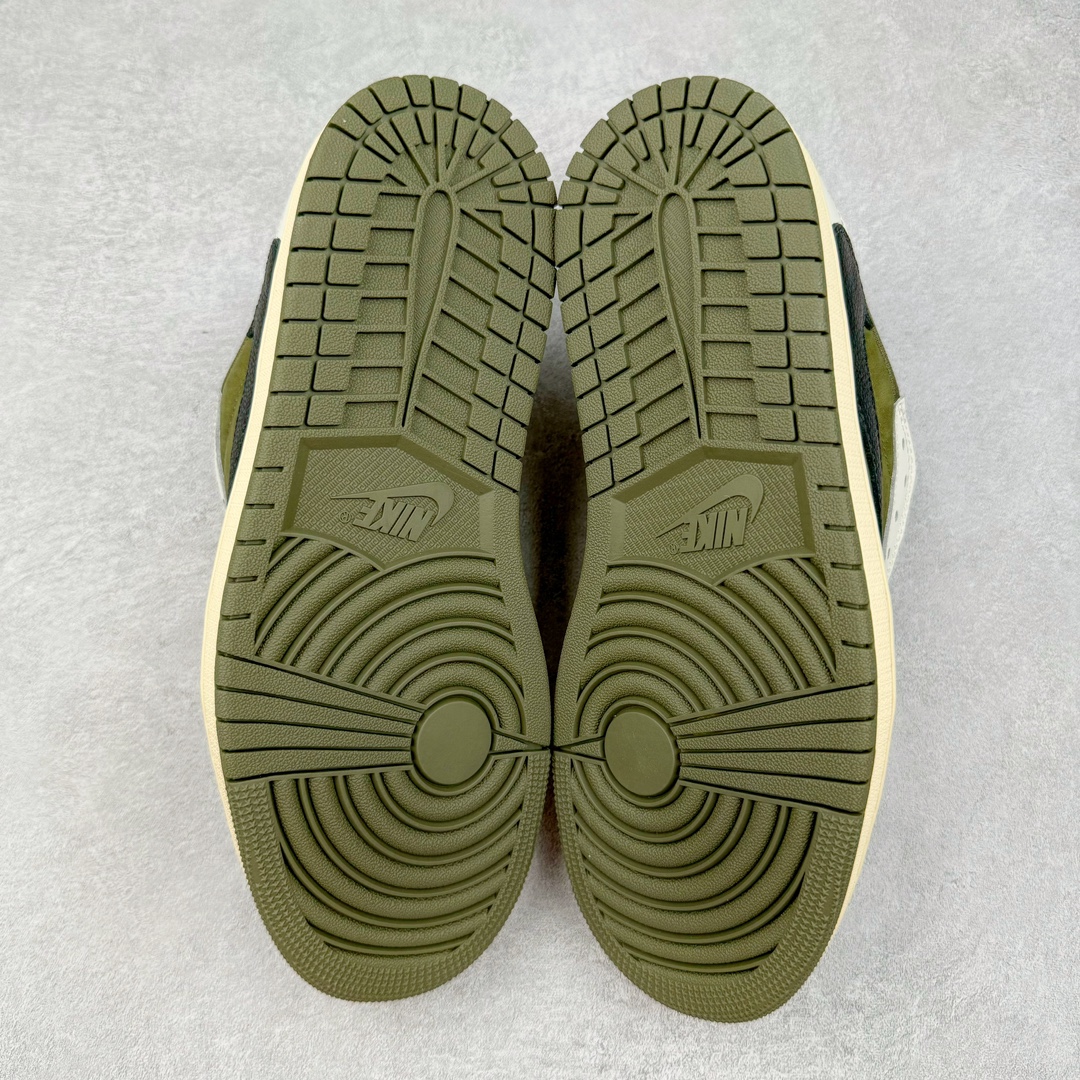 图片[9]-＃LJ渠道版 Travis Scott x Air Jordan AJ1 Low OG SP TS联名倒钩8.0低帮 白橄榄绿 DM7866-200 原盒原配 原厂拉帮工艺 针距密度一致 全新升级网板中底 原楦原纸板开发 后跟弧度收口自然不对折 极致一眼正品既视感 原厂皮料 进口玻璃冲刀皮料裁剪零毛边 承诺百分百一致原鞋 全鞋电脑针车工艺 鞋面清洁度最高QC检验标准 控制溢胶 原厂电绣工艺 鞋标鞋盒、防尘纸 均采购来自原厂 尺码：36 36.5 37.5 38 38.5 39 40 40.5 41 42 42.5 43 44 44.5 45 46 47.5-选品中心