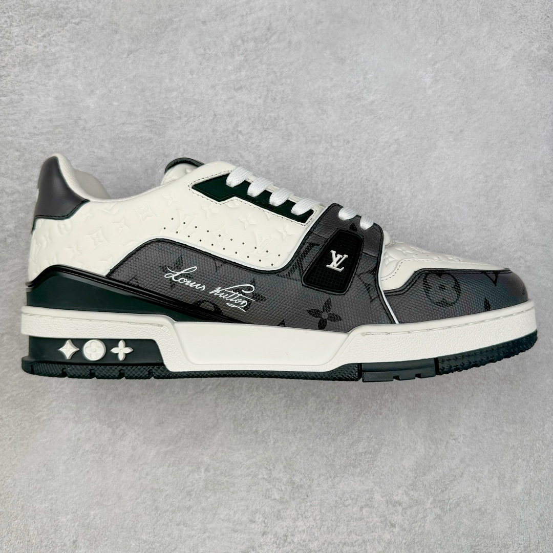 图片[4]-＃FS顶级特价 Louis Vuitton Trainer lv时装走秀运动鞋 实力大厂出品 平台专供 成熟的做工稳定的品控 完美鞋型超高的清洁度 零毛边线头瑕疵 全套原楦原纸版原鞋开模 全网最具灵魂的版型 正确原装黄色鞋盒 正确中底印花 鞋面印花3D高频深度立体 全鞋电脑针车 紧密相连 针距密度一致 环保乳胶注塑鞋垫 厚度脚感还原原版 皮面裁剪部位 统一油边封口工艺 原装橡胶大底含胶量大底组合零偏差 专柜全套包装 防尘袋 说明书 质保卡 男女鞋 尺码：35 36 37 38 39 40 41 42 43 44 45-选品中心