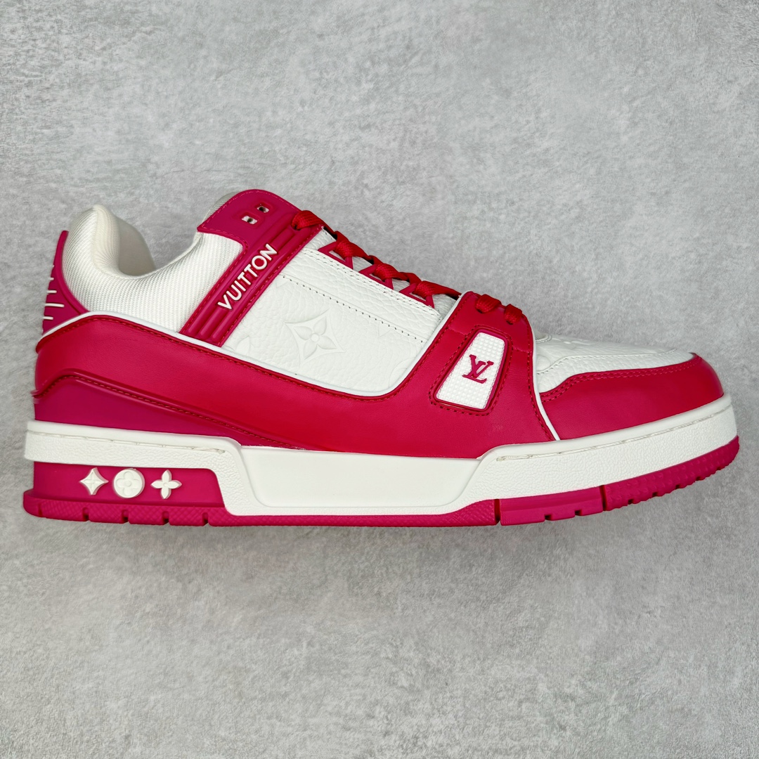 图片[9]-＃FS顶级特价 Louis Vuitton Trainer lv时装走秀运动鞋 实力大厂出品 平台专供 成熟的做工稳定的品控 完美鞋型超高的清洁度 零毛边线头瑕疵 全套原楦原纸版原鞋开模 全网最具灵魂的版型 正确原装黄色鞋盒 正确中底印花 鞋面印花3D高频深度立体 全鞋电脑针车 紧密相连 针距密度一致 环保乳胶注塑鞋垫 厚度脚感还原原版 皮面裁剪部位 统一油边封口工艺 原装橡胶大底含胶量大底组合零偏差 专柜全套包装 防尘袋 说明书 质保卡 男女鞋 尺码：35 36 37 38 39 40 41 42 43 44 45-选品中心