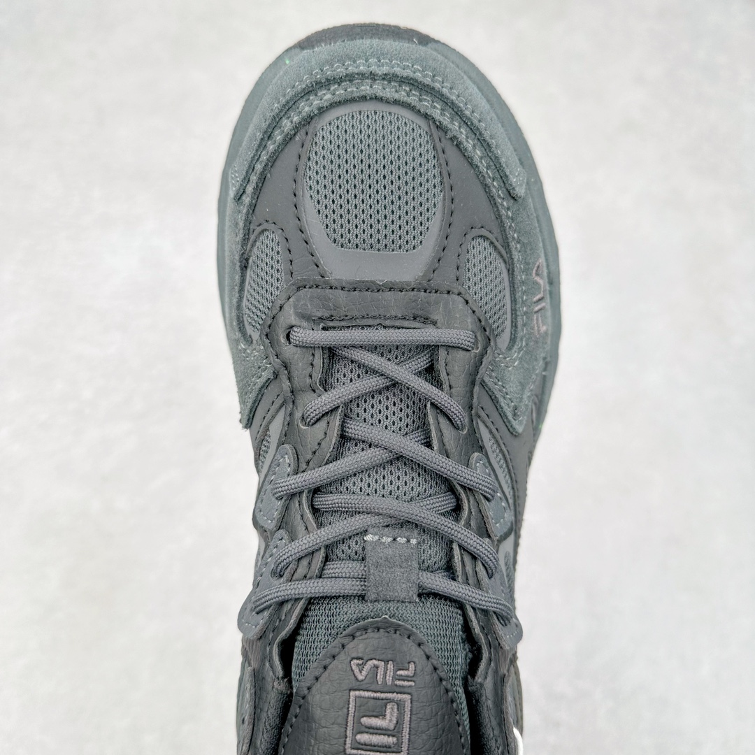 图片[4]-FILA FUSION Fluid 斐乐摩登潮牌防滑耐磨轻便运动鞋 FUSION 系列传承了 FILA 的百年基因，融入年轻运动及潮流文化，成为引领变革、创新突破的一代。以“1+N” 的跨界合作模式重现经典的同时创造经典。带来最出其不意的跨界合作惊喜。同时，FILAFUSION把FILA 的 DNA 融入到定制体验里，你可以随心制造厲于你的产品。FILA FUSION 的鞋家族涵盖了老爹鞋、跑步鞋、网球鞋、季节款。风格复古新潮，满足了时尚人士出行及各类运动的搭配需求，成为当下年轻人筷拥的鞋类品牌之一。FILA FUSION 走进年轻人的世界，通过年轻人运动，街舞，滑板，篮球，展现 FILA FUSION 的潮流态度和年轻文化。FILA FUSION 认为末来属于引领变革、创新突破的年轻一代，让我们一起构成 FILA 未来的蓝图吧！尺码：35.5 36 36.5 37.5 38 38.5 39 40 40.5 41 42 42.5 43 44 44.5 45 45.5-选品中心