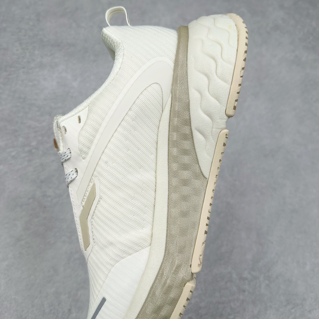 图片[7]-FILA Athletics 斐乐时尚舒适网布织物防滑耐磨 低帮训练跑步鞋 FUSION 系列传承了 FILA 的百年基因，融入年轻运动及潮流文化，成为引领变革、创新突破的一代。以“1+N” 的跨界合作模式重现经典的同时创造经典。带来最出其不意的跨界合作惊喜。同时，FILAFUSION把FILA 的 DNA 融入到定制体验里，你可以随心制造厲于你的产品。FILA FUSION 的鞋家族涵盖了老爹鞋、跑步鞋、网球鞋、季节款。风格复古新潮，满足了时尚人士出行及各类运动的搭配需求，成为当下年轻人筷拥的鞋类品牌之一。FILA FUSION 走进年轻人的世界，通过年轻人运动，街舞，滑板，篮球，展现 FILA FUSION 的潮流态度和年轻文化。FILA FUSION 认为末来属于引领变革、创新突破的年轻一代，让我们一起构成 FILA 未来的蓝图吧！尺码：35.5 36 36.5 37.5 38 38.5 39 40 40.5 41 42 42.5 43 44 44.5 45 45.5-选品中心