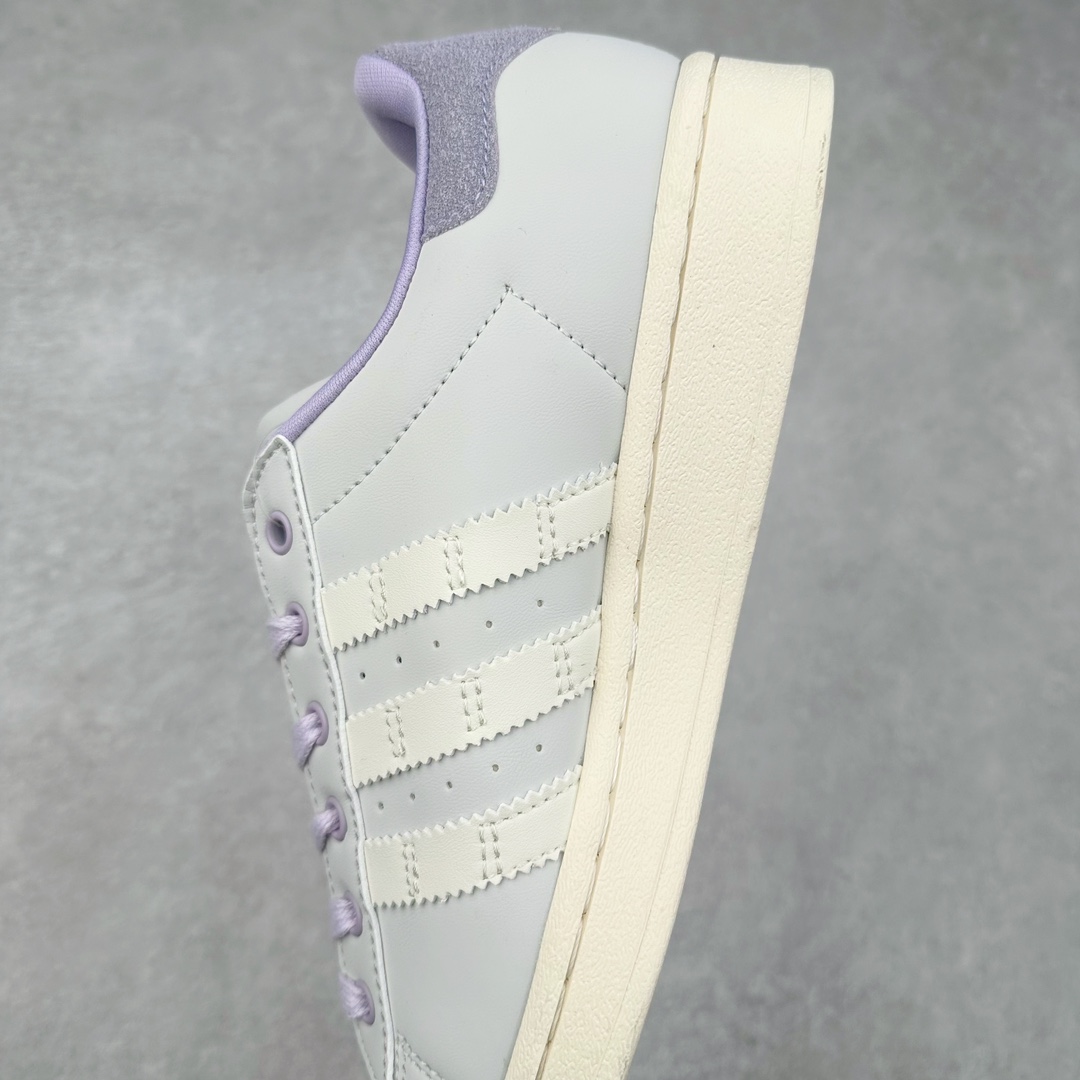 图片[7]-AD Originals Superstar 经典复古贝壳头板鞋 IF1804 诞生于1969年 是第一双将全皮面鞋 身与橡胶鞋头结合在一起的低帮篮球鞋 Superstar最开始 是作为高帮篮球鞋Pro Model的低帮版本而出现的 但因为其独特和醒目的橡胶鞋头造型而让大家熟知 被大家形象地称为\\\”shelltoe\\\”贝壳头 在70年代的美国职业篮球场上 接近3/4的NBA球员都将这双Superstar作为场上用鞋 80年代之后 经过不断的改良和发展 Superstar逐渐成为横跨时装、音乐、街头文化、休闲和运动等各大领域的时尚潮鞋 尺码：36 36.5 37 38 38.5 39 40 40.5 41 42 42.5 43 44 44.5 45-选品中心