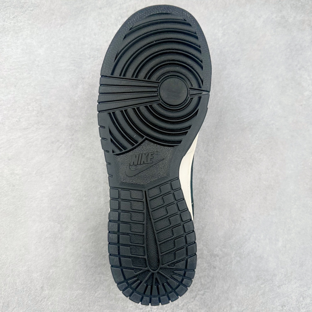 图片[9]-NK Dunk Low 定制配色 SJ2068-311 大厂出品 极力推荐 原装头层材料 独家版型蒸餾加工帶來的是更好的视觉和脚感体验大厂纯原品质出货 清洁度 电绣工艺 皮料切割干净无任何毛边 细节完美 尺码：36 36.5 37.5 38 38.5 39 40 40.5 41 42 42.5 43 44 44.5 45 46 47.5-选品中心