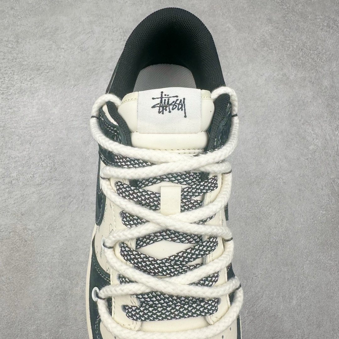 图片[5]-NK Dunk Low 定制配色 SJ2068-311 大厂出品 极力推荐 原装头层材料 独家版型蒸餾加工帶來的是更好的视觉和脚感体验大厂纯原品质出货 清洁度 电绣工艺 皮料切割干净无任何毛边 细节完美 尺码：36 36.5 37.5 38 38.5 39 40 40.5 41 42 42.5 43 44 44.5 45 46 47.5-选品中心