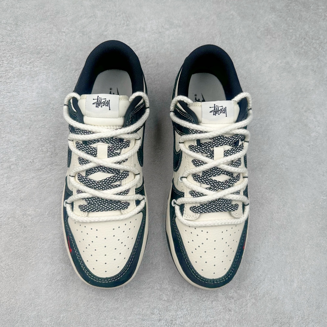 图片[2]-NK Dunk Low 定制配色 SJ2068-311 大厂出品 极力推荐 原装头层材料 独家版型蒸餾加工帶來的是更好的视觉和脚感体验大厂纯原品质出货 清洁度 电绣工艺 皮料切割干净无任何毛边 细节完美 尺码：36 36.5 37.5 38 38.5 39 40 40.5 41 42 42.5 43 44 44.5 45 46 47.5-选品中心