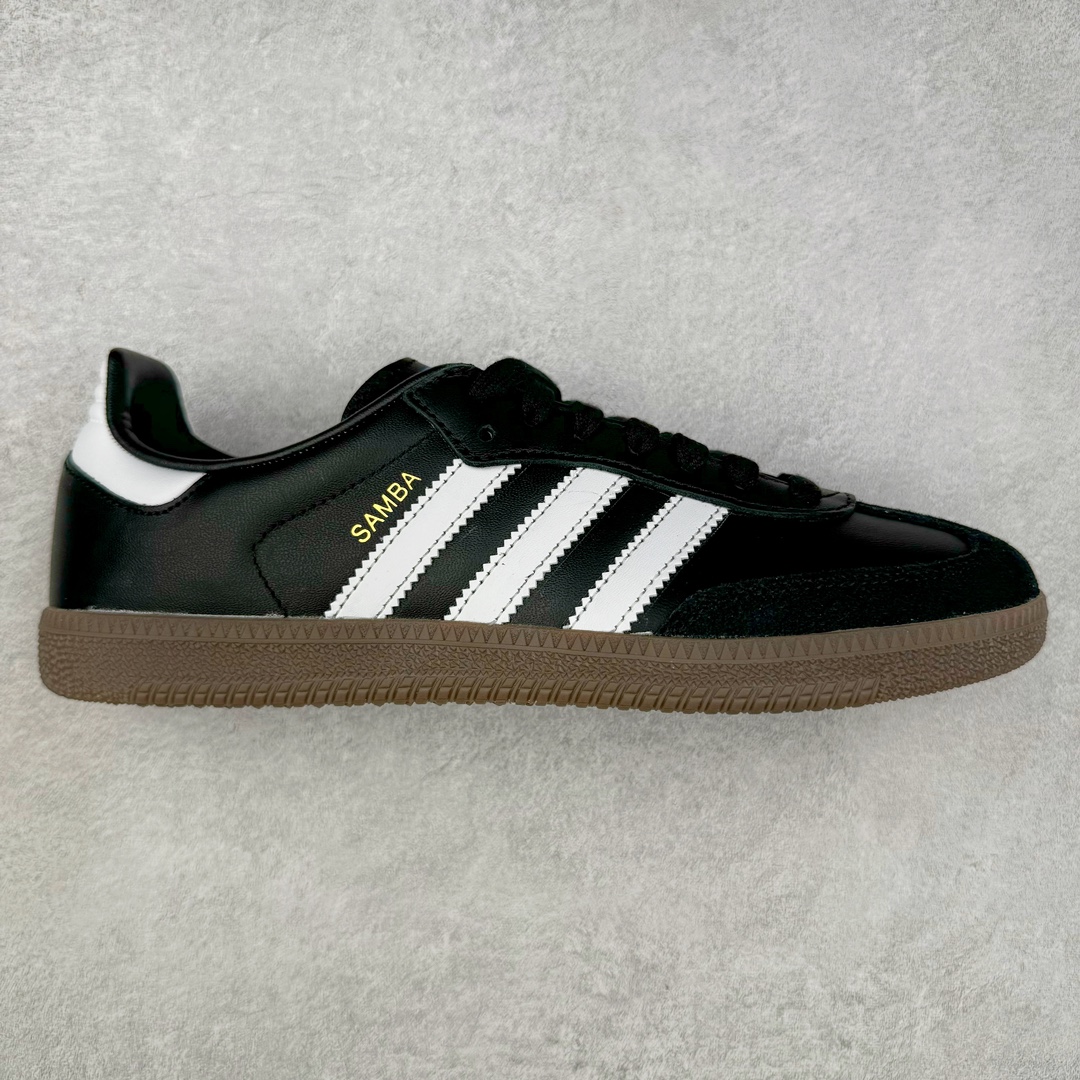 ＃CS纯原 AD Original Samba OG 复古经典轻便板鞋 黑白 B75807 原装头层牛皮加持 正确烫金高频细节 原装纳米超迁皮料 独家私模橡胶大底 原盒原配 正确黑色中底布 过宽过胶 这款桑巴鞋展示了高质量的工艺 带有装饰的超锁缝制和无缝的手感 柔软、柔软的皮革造型和标志性的3条纹完成了精致的外观 正规合身鞋带 鞋面上有绒面鞋垫 橡胶鞋底 享受正畸套筒软感 自50年代首次亮相以来就一直在赢得粉丝的青睐 尺码：36 36.5 37.5 38 38.5 39 40 40.5 41 42 42.5 43 44 44.5 45-选品中心