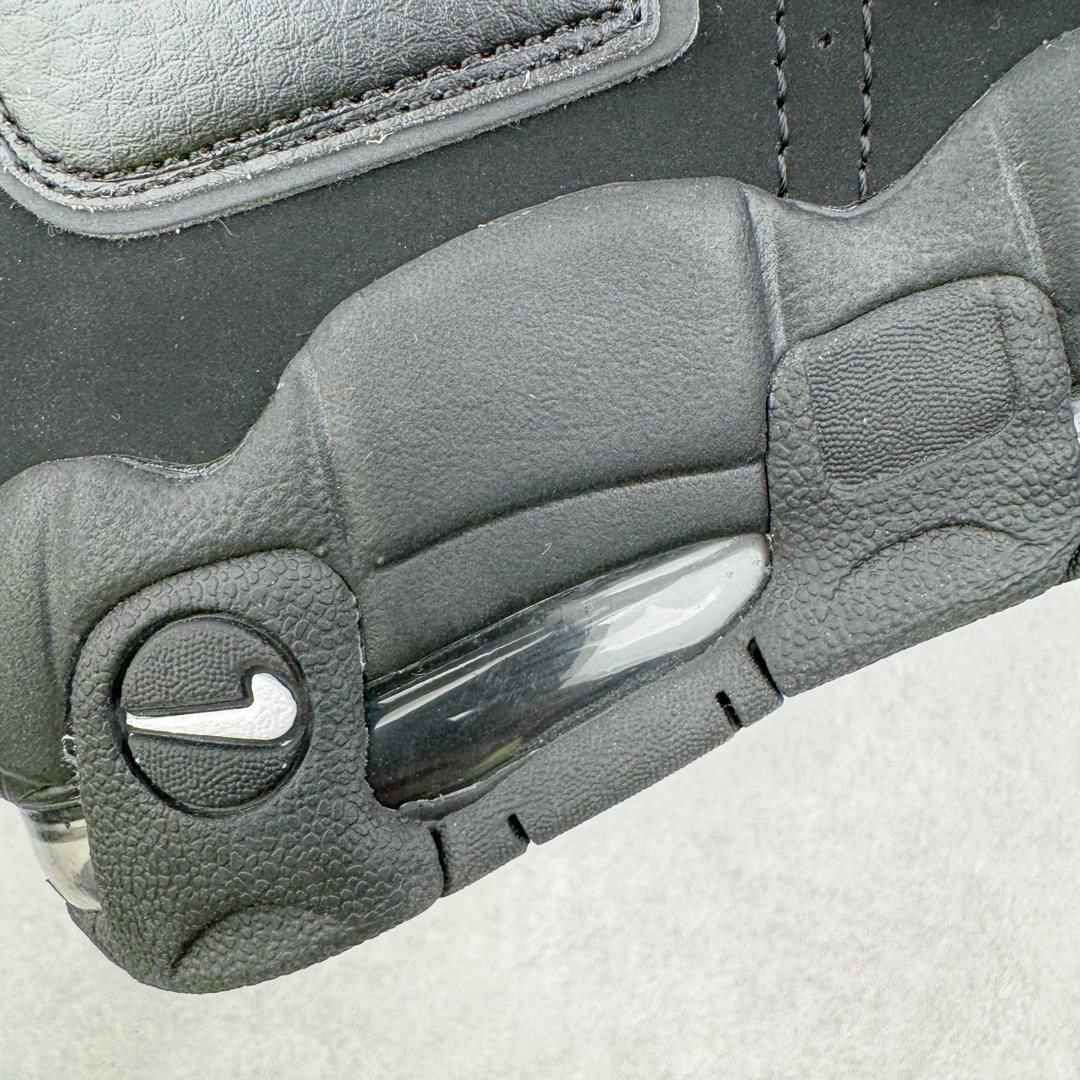 图片[19]-Supreme x NK Air More Uptempo 联名款皮蓬大Air复古文化篮球鞋 920092-001 NK更给予了 Supreme 最大的设计自由度 它看起来就像是在Air More Uptempo 进行了改造 将元年鞋面出现的两侧的大“AIR”字样改成了反光 SUPREME 字样去呈现 同时搭配以白色Swoosh和 Air-Sole气垫大底 让整双鞋一跃成为更切合到 Supreme 街头造型 尺码：36 36.5 37.5 38 38.5 39 40 40.5 41 42 42.5 43 44 44.5 45 46-选品中心