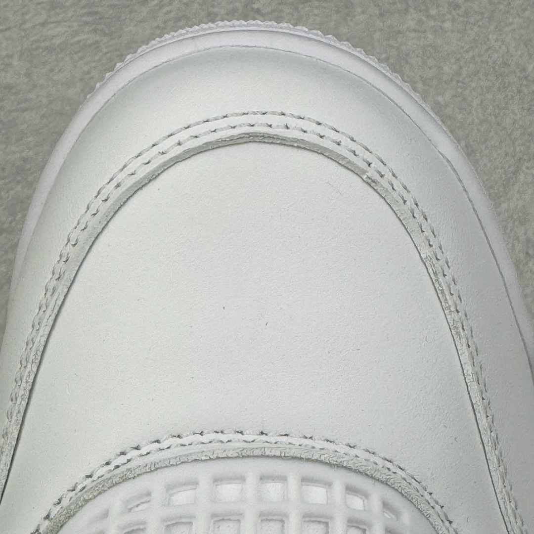 图片[13]-Air Jordan AJ4 NET FN7251-107 采用全新的全白色皮革为基底，重塑经典鞋型的轮廓。值得注意的是，在鞋舌周围融入延展网状设计，这一创新细节不仅是对 Air Jordan 系列经典元素的致敬，更通过 “ 网 ” 这一独特元素，为传统设计注入了现代感。鞋底采用坚韧耐用的橡胶材质，保证了穿着的稳定性与耐磨性。鞋跟内置缓冲空气装置，为穿着者带来更加舒适与稳定的支撑体验。而金属金色飞人吊牌，为整双鞋增添了奢华与高贵的质感。尺码：36 36.5 37.5 38 38.5 39 40 40.5 41 42 42.5 43 44 44.5 45 46 47.5-选品中心