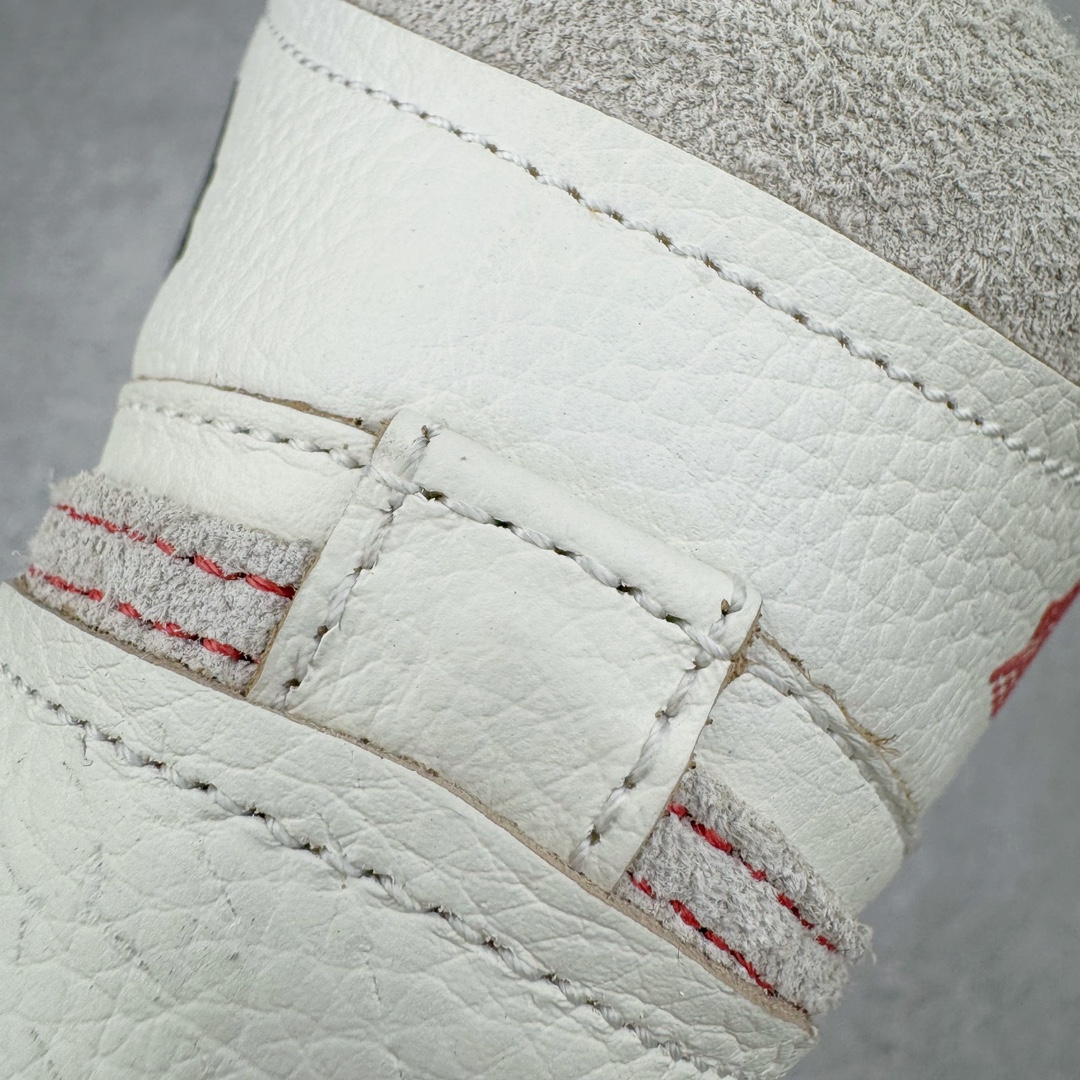 图片[14]-＃KZ神版莞产 Air Jordan AJ1 High OG WMNS 米橙 DB4612-100 外贸特供批次 终端控货优势输出 新配色不断更新开发 市场中端王者 全套原纸板楦头开发 确保原汁原味 完美呈现一代版型 一比一鞋头弧度高度鞋身弧度 此版本只针对中端市场 细节品控鞋型随意秒杀市面同价位 鞋型完美 不臃肿别扭 头层皮料加持 用料绝不含糊 进口玻璃冲刀皮料裁剪零毛边 电脑针车工艺 超高鞋面清洁度 最高QC检验标准 控制溢胶瑕疵 原盒原配 飞翼3D高频深度立体 工艺方面大到整体鞋型 漏斗收腰 底线拉帮 LOGO立体程度 小到针眼排布 载片对称 冲孔效果 鞋标规范 鞋垫背胶等等 无一不是口碑收割 每双都是一个回头客 尺码：36 36.5 37.5 38 38.5 39 40 40.5 41 42 42.5 43 44 44.5 45 46 47.5-选品中心