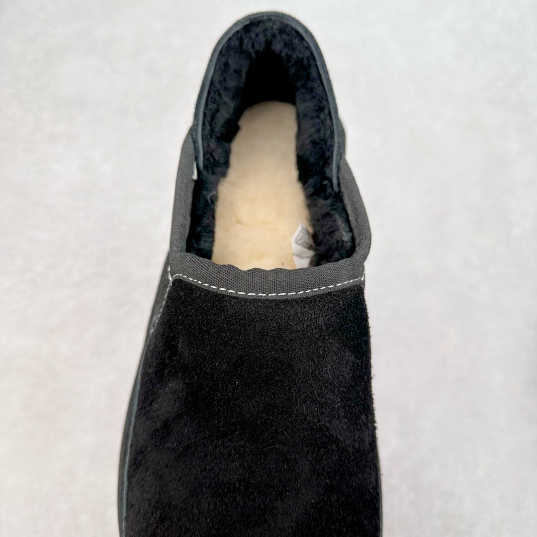 图片[5]-＃K版 UGG 8354经典秋冬羊皮毛一体雪地靴 私人订单价格匠心定位 桑坡八年大厂直供 拒绝高利润 区别杀猪版本 隆丰A级澳洲进口羊皮毛一体 完全遵循ZP工艺流程 代工厂原厂版师 秉承无原鞋不开发选择 注重每一处细节 市面最正版型 TREADLITE\\\”轻翼\\\”科技外底 轻便/耐用/柔韧/桩型【售后郑重承诺】一个月内若出现重大脱胶/断底等质量问题 直接为您换新 翻毛皮鞋面 细腻亲肤再生聚酯纤维滚边 舒适易打理 保暖性佳 UGG plush™ 里衬和内底 茸软亲肤 舒适暖足 经典鞋型搭配轻盈厚底 稳稳拿捏秋冬出街时髦造型 Treadlite by UGG 轻翼大底 轻盈缓震 为双足减负 舒适轻便 助你轻松畅玩整天 尺码：35 36 37 38 39 40-选品中心