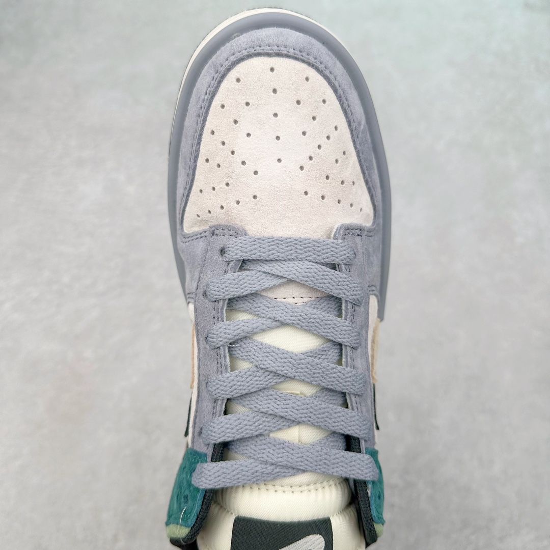 图片[4]-＃Z版纯原 NK Dunk Low 高端定制款 摩卡米白绿 DZ2794-566 独家原厂航空铝磨具打磨大底 鞋头坡度极致还原 原盒原配 圈内天花板工艺 原厂冲刀 超高清洁度 全鞋零毛边皮料切割 全套原楦原模倾力打造完美版型 采用原厂百宏鞋带以及原厂百宏织唛舌标 内标可供原厂几率过验 原厂中底布黄色点胶 原厂中底布拉帮走线遵循公司‼️尺码：36 36.5 37.5 38 38.5 39 40 40.5 41 42 42.5 43 44 44.5 45 46 47.5-选品中心