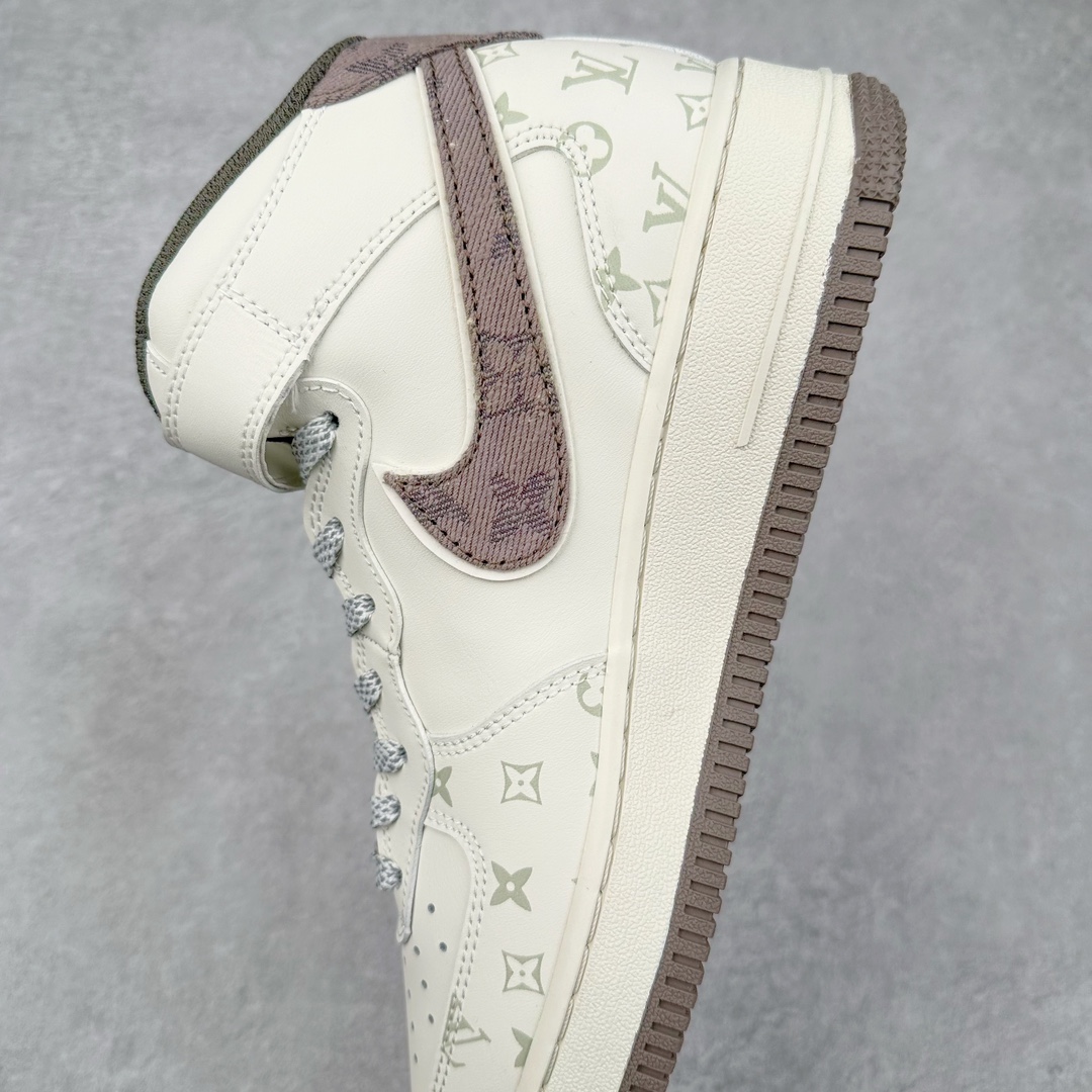 图片[7]-NK Air Force 1 Mid 空军一号中帮高帮百搭休闲运动板鞋 DV9988-300 柔软、弹性十足的缓震性能和出色的中底设计 横跨复古与现代的外型结合 造就出风靡全球三十多年的Force 1 尺码：36 36.5 37.5 38 38.5 39 40 40.5 41 42 42.5 43 44 44.5 45-选品中心