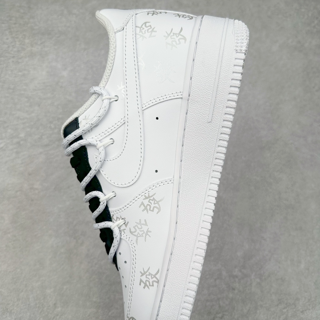 图片[7]-NK Air Force 1´07 Low 空军一号低帮百搭休闲运动板鞋 ZH0316-048 柔软、弹性十足的缓震性能和出色的中底设计 横跨复古与现代的外型结合 造就出风靡全球 三十多年的Force 1 直到今天还深受青睐 尺码：36 36.5 37.5 38 38.5 39 40 40.5 41 42 42.5 43 44 44.5 45-选品中心