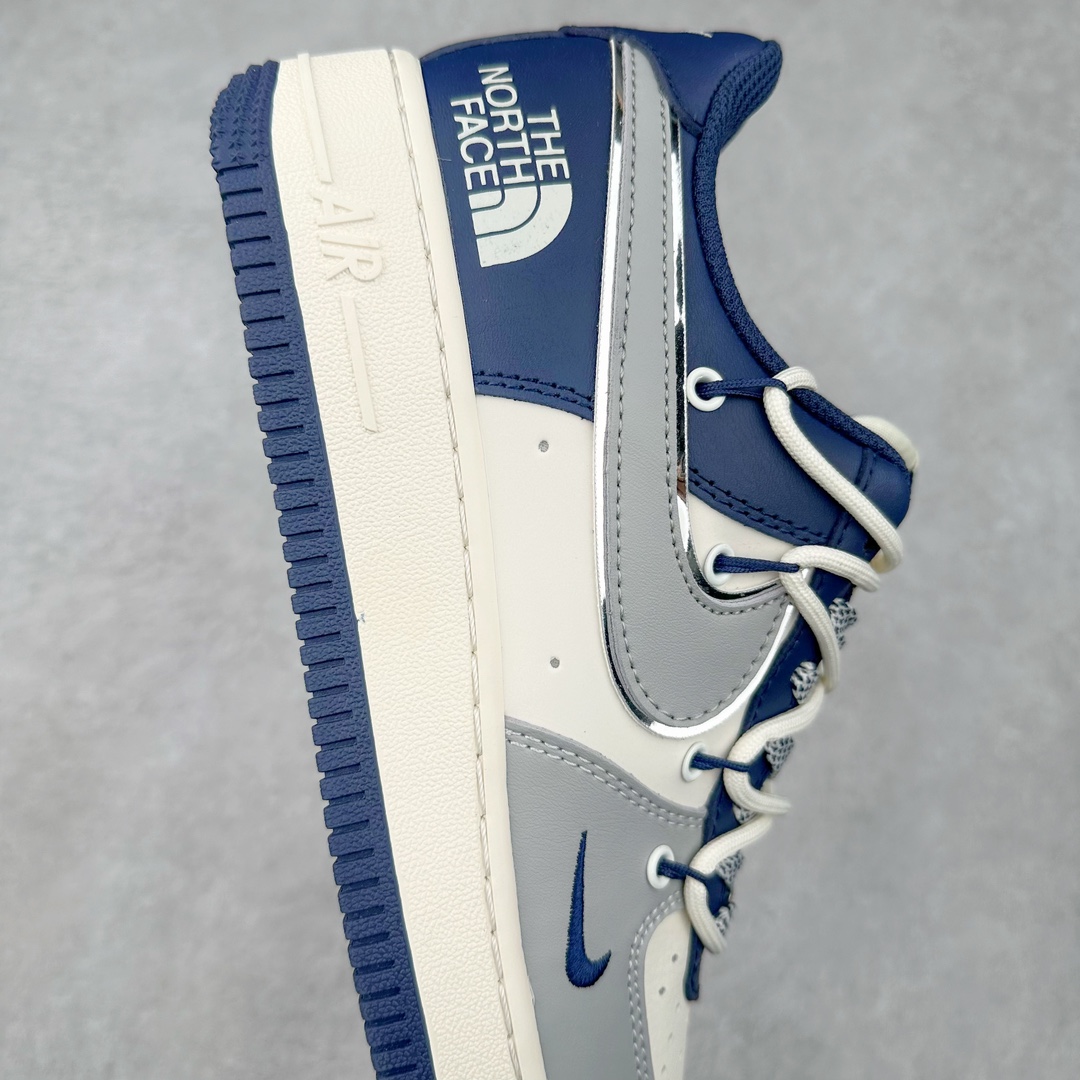 图片[6]-NK Air Force 1´07 Low 空军一号低帮百搭休闲运动板鞋SJ1198-700 柔软、弹性十足的缓震性能和出色的中底设计 横跨复古与现代的外型结合 造就出风靡全球 三十多年的Force 1 直到今天还深受青睐 尺码：36 36.5 37.5 38 38.5 39 40 40.5 41 42 42.5 43 44 44.5 45-选品中心