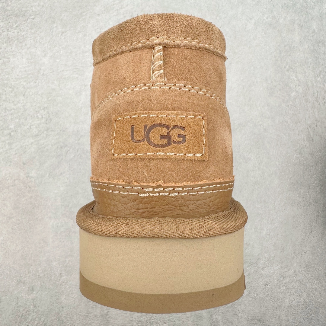 图片[8]-＃K版 UGG 8276经典秋冬羊皮毛一体雪地靴 私人订单价格匠心定位 桑坡八年大厂直供 拒绝高利润 区别杀猪版本 隆丰A级澳洲进口羊皮毛一体 完全遵循ZP工艺流程 代工厂原厂版师 秉承无原鞋不开发选择 注重每一处细节 市面最正版型 TREADLITE\\\”轻翼\\\”科技外底 轻便/耐用/柔韧/桩型【售后郑重承诺】一个月内若出现重大脱胶/断底等质量问题 直接为您换新 翻毛皮鞋面 细腻亲肤再生聚酯纤维滚边 舒适易打理 保暖性佳 UGG plush™ 里衬和内底 茸软亲肤 舒适暖足 经典鞋型搭配轻盈厚底 稳稳拿捏秋冬出街时髦造型 Treadlite by UGG 轻翼大底 轻盈缓震 为双足减负 舒适轻便 助你轻松畅玩整天 尺码：35 36 37 38 39 40-选品中心