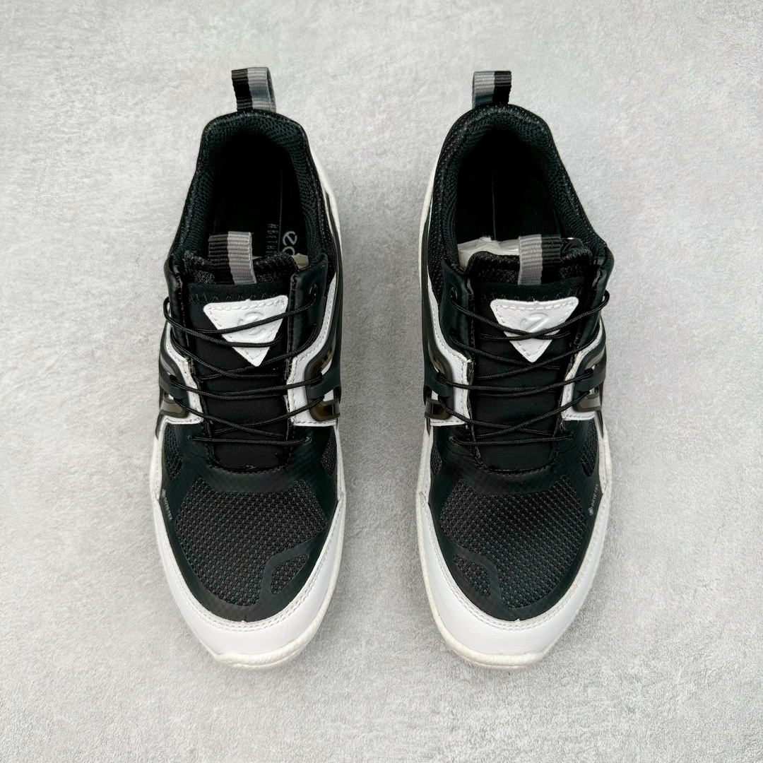 图片[2]-ECCO爱步2024年新款户外鞋防水透气越野跑鞋 健步踪迹系列 鞋面设有GORE-TEX防水薄膜 给你贴心防水保护 防水透气 直接注塑工艺连接鞋面与鞋底 一体成型 合脚稳固 BIOM自然律动科技鞋楦 符合人体工学 长效缓震带来裸足体验 橡胶大底 结合橡胶凸起鞋钉设计 适应多种地形 提供强劲抓地力与耐磨性 稳定支撑 越野无束 尺码：39 40 41 42 43 44（正常码）-选品中心