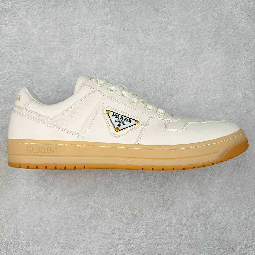#纯原 PRADA普拉达 厚底徽标系带运动休闲男鞋系列 广东大厂品质 专柜同步 大气个性更潮更抢眼更追求档次,它将颠覆旧念,与您共度时尚潮人必备! 面料采用原版进口小牛皮 牛皮内里垫脚 橡胶发泡大底 轻便防滑耐磨 脚感舒适 款式耐看做工精细 配以简洁利落的鞋楦 彰显男人的果敢和硬朗 尺码:38-44(皮鞋码)-选品中心