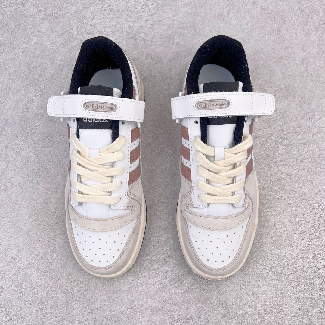 图片[2]-＃特价福利 AD Forum 84 Low OG 低帮百搭潮流休闲运动板鞋 以复古篮球鞋的外形为基础 采用皮革拼接 简约百搭 更加贴合舒适 中底内侧网格造型起到点睛之笔 外底橡胶 更显复古 尺码：36 36.5 37.5 38 38.5 39 40 40.5 41 42 42.5 43 44 44.5 45-选品中心