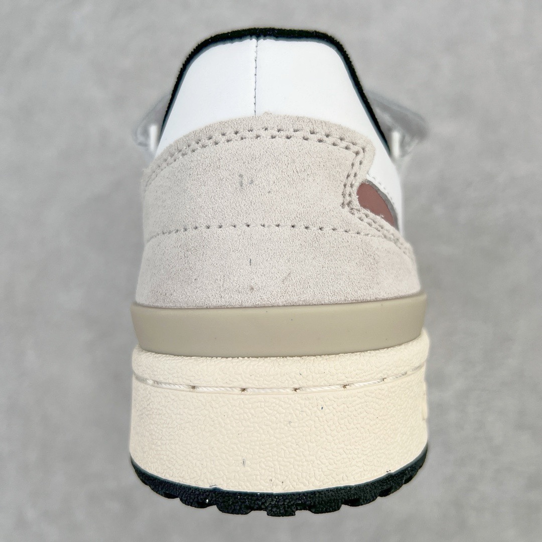 图片[8]-＃特价福利 AD Forum 84 Low OG 低帮百搭潮流休闲运动板鞋 以复古篮球鞋的外形为基础 采用皮革拼接 简约百搭 更加贴合舒适 中底内侧网格造型起到点睛之笔 外底橡胶 更显复古 尺码：36 36.5 37.5 38 38.5 39 40 40.5 41 42 42.5 43 44 44.5 45-选品中心