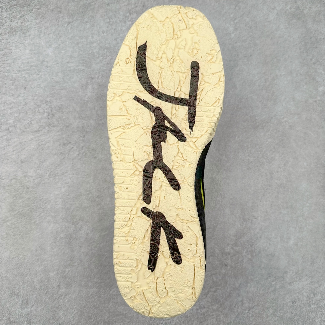 图片[9]-Travis Scott x Jordan AJ Cut The Check TS倒钩联名魔术贴篮球鞋 FZ8117-102 配色方面采用黑色为底 搭配棕色框架呈现 完美还原了初代倒钩的配色设计 细节方面 标志性的反钩Swoosh采用黑色点缀 鞋面还带有特殊的魔术贴细节 此外在鞋舌、后跟部分均带有Cactus Jack厂牌Logo 彰显鞋款特殊身份 尺码：36 36.5 37.5 38 38.5 39 40 40.5 41 42 42.5 43 44 44.5 45 46-选品中心