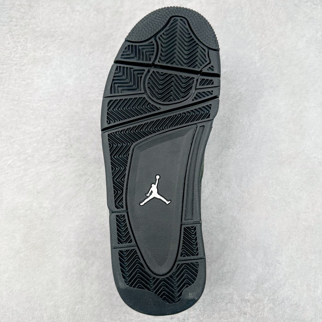 图片[9]-＃F版纯原 Air Jordan AJ4 RM 重制版低帮复古篮球鞋 黑武士 FQ7939-004 采用了低帮的设计 并保留了众多AJ4的经典元素 鞋身以皮革、麂皮材质拼接打造 AJ4经典的TPU材质延伸至后跟 增强鞋款稳定性 而鞋身侧面的网格设计则被取消 尾部的NIKE AIR标志也得到保留 并同时带有飞人logo 中底部分同样搭载了可视AIR气垫 鞋底采用米白色中底和外底呈现 为整个设计收尾 尺码：36 36.5 37.5 38 38.5 39 40 40.5 41 42 42.5 43 44 44.5 45 46 47.5-选品中心